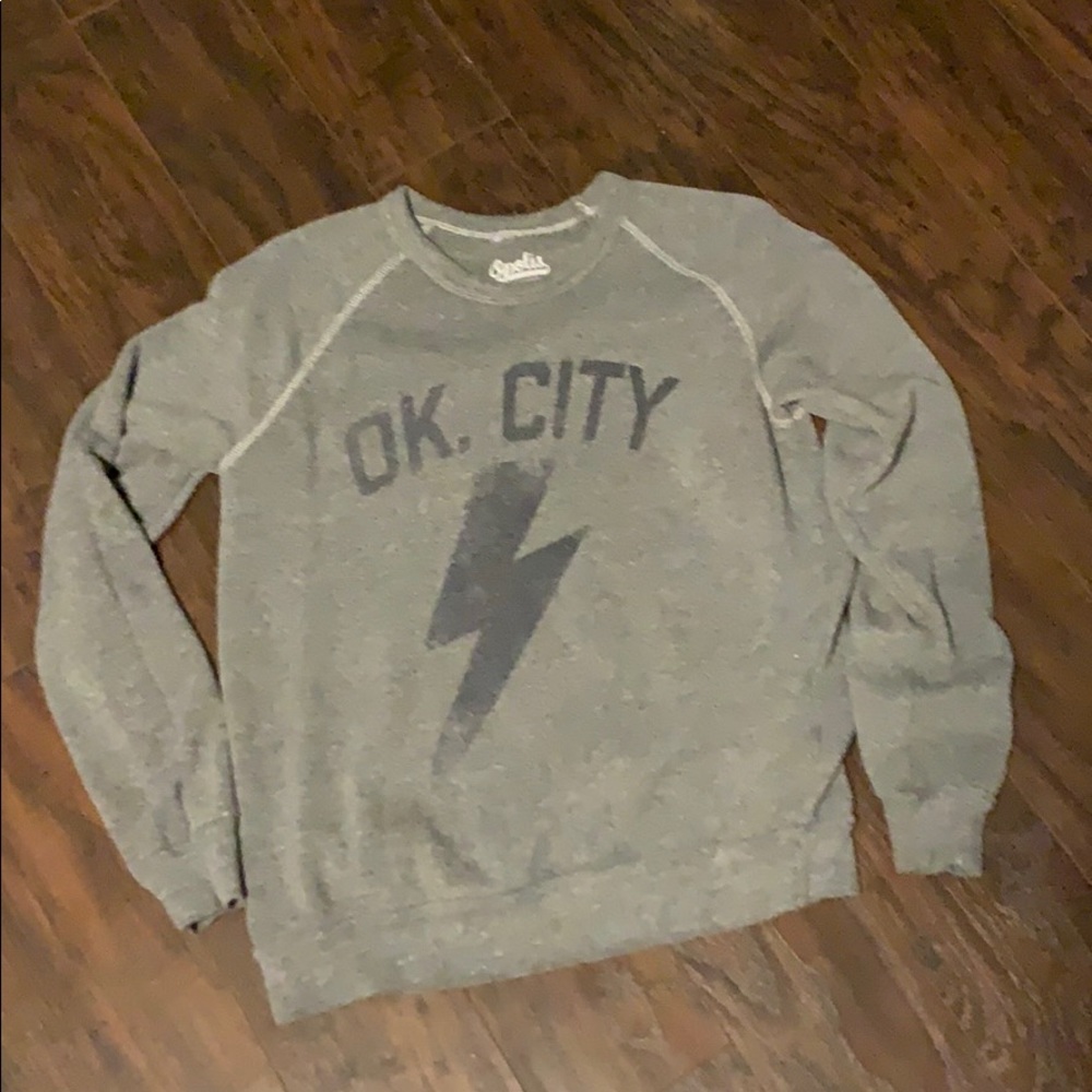 Vintage OKC Thunder sweatshirt